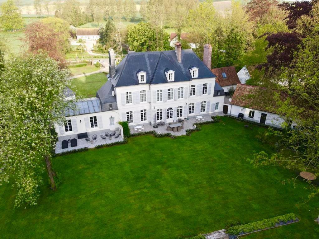 Domaine De La Course Bed & Breakfast Doudeauville Exterior foto