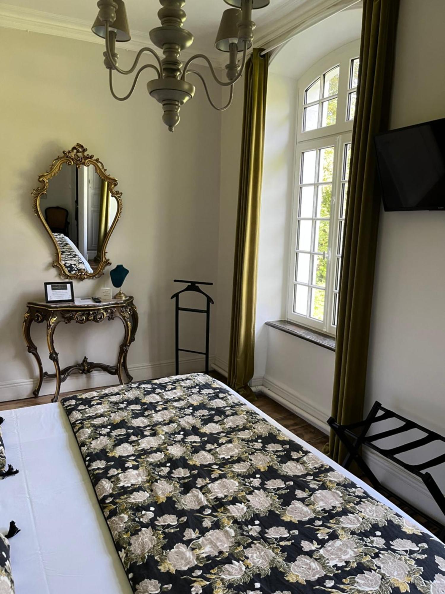 Domaine De La Course Bed & Breakfast Doudeauville Exterior foto